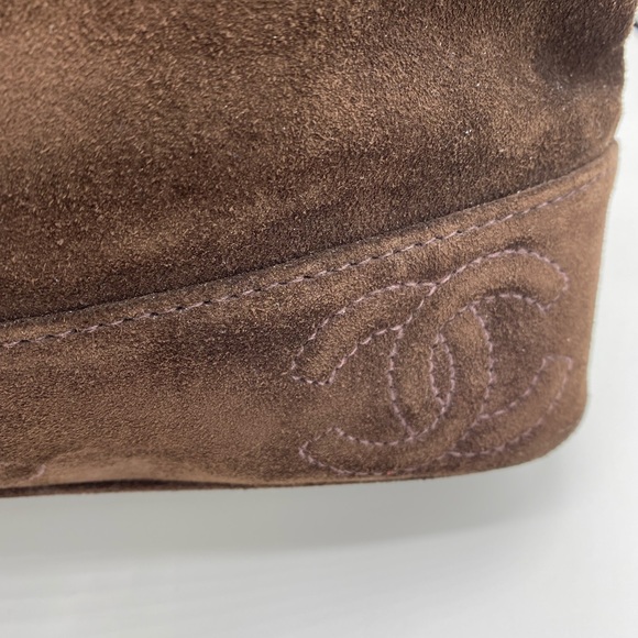 RARE VINTAGE CHANEL BACKPACK - Picture 7 of 16